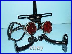 1932 Ford passenger car Taillight set, with Painted mounts & plate bracket