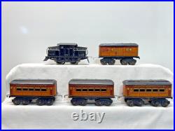 American Flyer Prewar Tinplate Black 1201 Electric Engine 4-Car Passenger Set