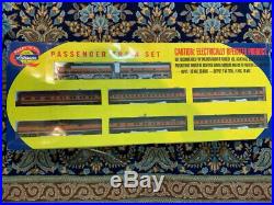 Athearn 78982 HO Scale Great Northern Diesel 7 Car passenger train set