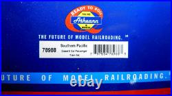 Athearn HO Scale Diesel #39 & Car Passenger Train Set SP Santa Fe Daylight 78988