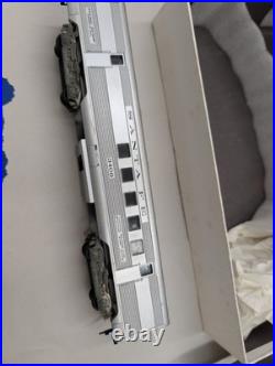 Athearn HO Scale Santa Fe Passenger Set A-B Dummy W 1 Power 4 Cars Untested