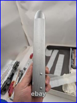 Athearn HO Scale Santa Fe Passenger Set A-B Dummy W 1 Power 4 Cars Untested