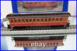 Athearn N Scale Southern Pacific 50' Overland Passenger 4 Car Set + Add On Car