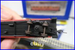 Athearn N Scale Southern Pacific 50' Overland Passenger 4 Car Set + Add On Car