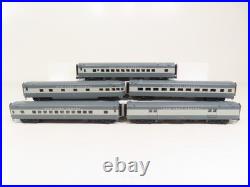 Atlas 3001588S New York Central 5 Car 70' Streamlined Passenger Set LN