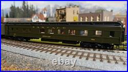 Bachmann Spectrum HO Heavyweight 5-Car Set Santa Fe LED Flicker Free +Passengers