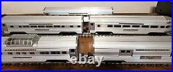 CLASSIC SET OF FIVE 2530 SERIES Lionel PASSENGER CARS IN GOOD CONDITION