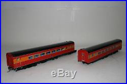 Challenger Imports Ho Scale 1941 Southern Pacific Daylight 5-car Passenger Set