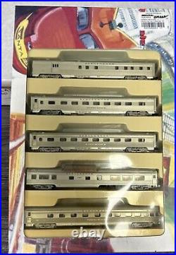 Con-Cor N Scale 003-5400051 5-Car Corrugated Passenger Car Set Burlington