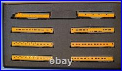 Con-Cor Union Pacific N Scale 1160 Passenger Car Set YellowithGray 0001-004301