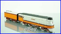 Fox Valley Models Hiawatha Train set 4-4-2 Class A with6 Passenger car HO scale