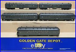 Golden Gate Depot Burlington 5-Car Harriman Passenger Set O-Scale 2 Rail LN