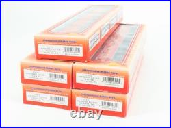 HO IHC Premier SP Southern Pacific Daylight PS Smooth-Side Passenger 5-Car Set