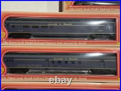 HO Lot of 9 IHC Louisville & Nashville Smooth Side Passenger Car Set L&N HO Lot of 9 IHC Louisville & Nashville Smooth Side Passenger Car Set L&N