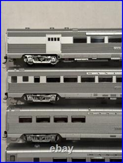 HO MTH 80-60003 Santa Fe 5 Car Passenger Set (Ribbed) ATSF Metal Wheels
