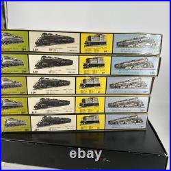 HO Milwaukee Road five car passenger set factory box and liner super nice train