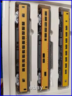 HO Rivarossi R6995 Passenger Car Set A Union Pacific Yellow