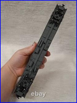 HO Rivarossi R6995 Passenger Car Set A Union Pacific Yellow