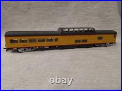 HO Rivarossi R6995 Passenger Car Set A Union Pacific Yellow