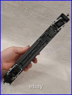 HO Rivarossi R6995 Passenger Car Set A Union Pacific Yellow