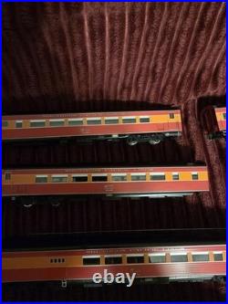 HO Scale MTH Southern Pacific Daylight Passenger Car Set READ DESCRIPTION