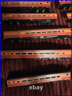 HO Scale MTH Southern Pacific Daylight Passenger Car Set READ DESCRIPTION