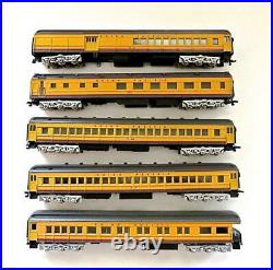 HO Set of 5 Spectrum Union Pacific Full Interior Passenger Cars Nice! (330PA)