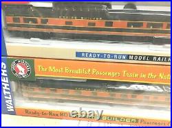 HO Walthers Great Northern Empire Builder 11 car set, awesome colors and detail