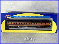 Handsome Athearn Great Northern RR 7-Car Passenger Set HO