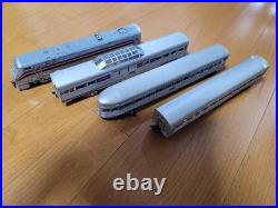 Ho Scale Amtrak Locomotive 4-car Passenger Set Life-like Model Train Collectible