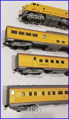 Ho Scale Athearn Expedition Union Pacific Passenger Car Starter Set Nice
