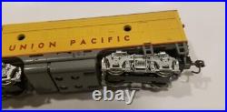 Ho Scale Athearn Expedition Union Pacific Passenger Car Starter Set Nice