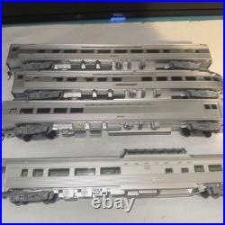 Ho walthers santa fe passenger Set