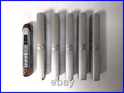 Kato #176-9105 Metra Diesel with #106-8702 5 Car Passenger Set N Scale C-8