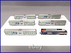 Kato #176-9105 Metra Diesel with #106-8702 5 Car Passenger Set N Scale C-8