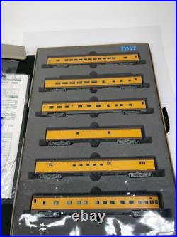 Kato N Scale 106-012 Milwaukee Road Streamliner 6-Car Passenger Set Train