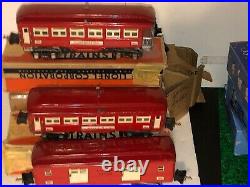LIONEL Lines Prewar 1666 engine tender Red Passenger Car Set 600 602 601