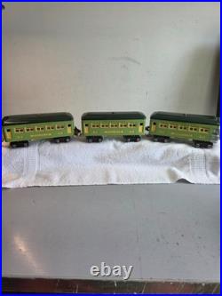 LIONEL Set of Three Passenger Cars +++ Two No. 607 & One 608 Two Tone Green +