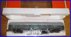 Lionel #15577 & 81 New York Central 18'' Heavyweight Passenger 4 Car Set O Scale