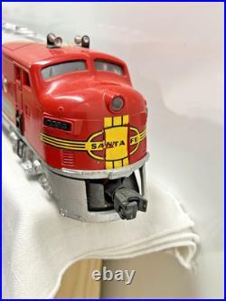 Lionel 2353 Santa Fe AA F-3 Diesel 4 Car Aluminum Passenger Set Very Nice