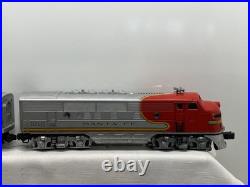 Lionel 2353 Santa Fe AA F-3 Diesel 4 Car Aluminum Passenger Set Very Nice