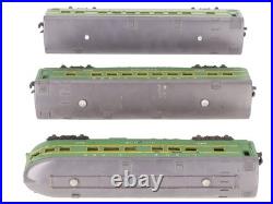 Lionel 2400S Vintage O Green/Gray Passenger Car Set 2400, 2401, 2402 (Set of 3)