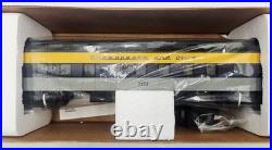 Lionel 6-19087 CHESAPEAKE OHIO C&O 18'' Heavyweight Passenger 4 Car Set NEW