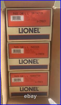 Lionel 6-39028 Lionel Lines Passenger Car 3 Car Set Irvington Madison Manhat NEW