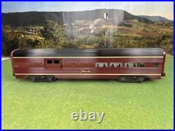 Lionel 6-9565 Norfolk & Western 15 Painted Aluminum 6 Car Passenger Set Nib Lionel 6-9565 Norfolk & Western 15 Painted Aluminum 6 Car Passenger Set Nib