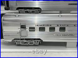 Lionel CCII 6- 29178 NYC Empire State Exp 18 Aluminum 2 Passenger Car Set O New
