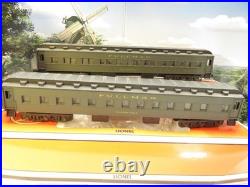 Lionel Commodore Vanderbilt Heavyweight 18 Passenger 2 Car Set- New- W14