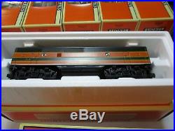 Lionel Great Northern Passenger set with extra B and two extra passenger cars
