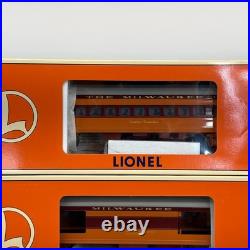 Lionel Milwaukee Road Aluminum 4-Car Passenger Set O Gauge New 6-19184 Hiawatha
