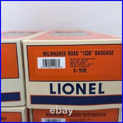 Lionel Milwaukee Road Aluminum 4-Car Passenger Set O Gauge New 6-19184 Hiawatha